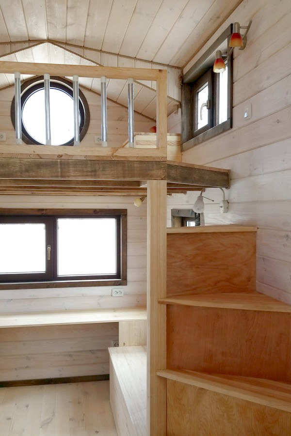 La TinyHouse de Brigitte : L'escalier